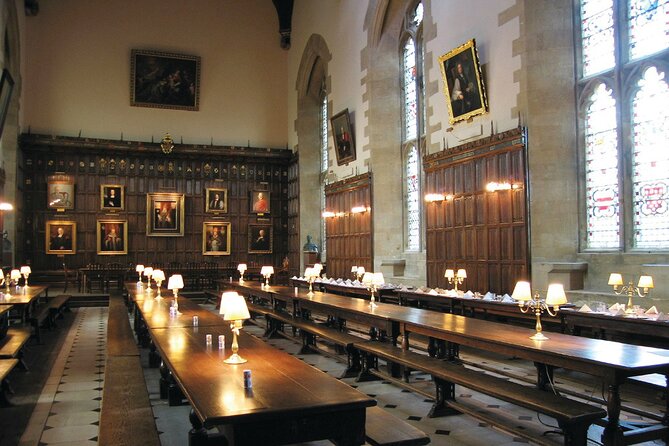 1.5-hour Oxford City and University Walking Tour - Meet at Trinity College and get the easiest start