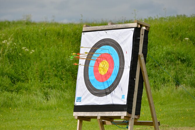 1 Hour Archery Session in Warwick - First Steps at Adventure Sports: What You’re Actually Signing Up For