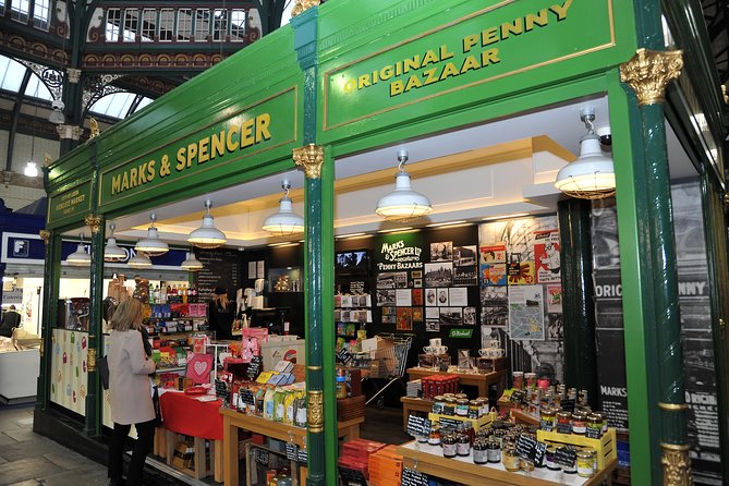 2 Hour Leeds Highlights Walking Tour - What your guide actually does, and why it matters in Leeds
