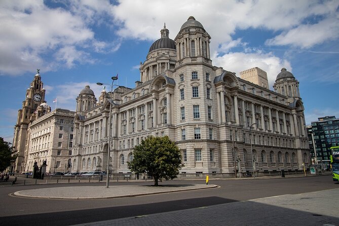 2-Hour Private Liverpool Walking Tour - Shopping streets and the mystery of the city’s oldest building stop