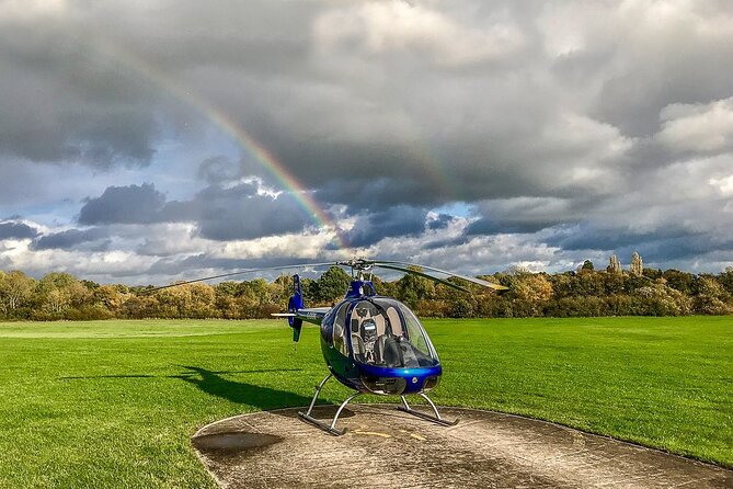 25 minute Helicopter Discovery Trial Lesson - Arrival at Redhill RH1 5JZ, The Moment You Stop Wondering