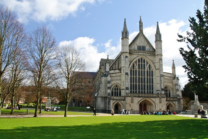 3-Day Isle of Wight and the Southern Coast Small-Group Tour from London - Price Breakdown: What You’re Paying for, and Where It Ends
