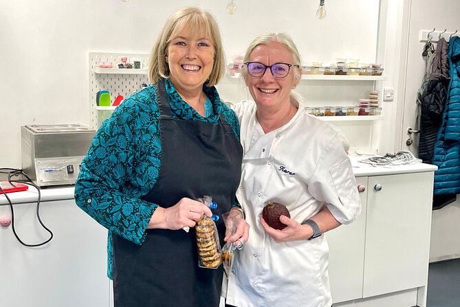 3 Hour Chocolate Making Experience in The Mayford business centre - Tempering and truffles: the technique that changes everything