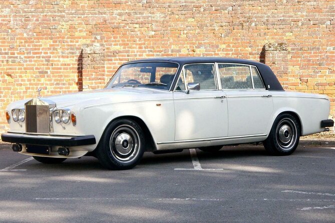 3 Hour Private History Tour to Blenheim Palace in a Rolls Royce - Coffee or tea at Blenheim, built into the plan