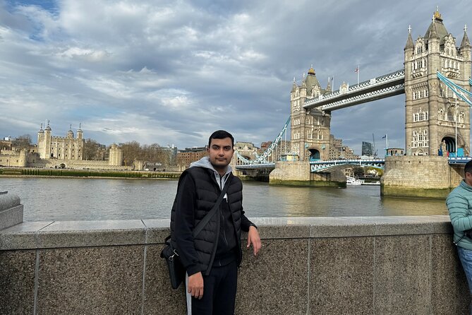 30 Major London Attractions Walking Tour With Photos - Key highlights before you lace up