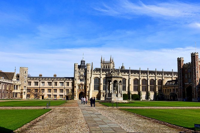 7 Day Tour Exploring England and Scotland starting from London - Starting in London: St Pancras and a First-Thing Westminster Hit