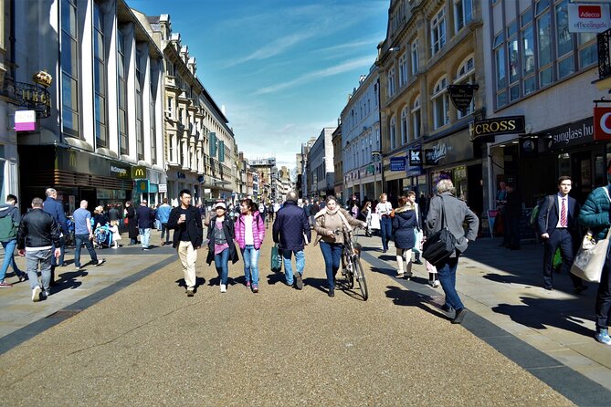 90 Minute Classic Walking Tour of Oxford - Radcliffe Camera and the Oxford University Heart