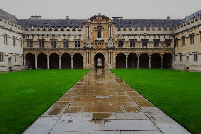 90 Minute Classic Walking Tour of Oxford - Martyrs Memorial to the Bodleian: Starting With Oxford’s Turning Points