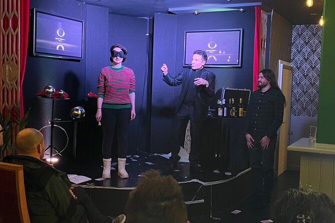 90 Minute Family Close-Up Magic and illusionism Show in Blackpool - Who This Family Magic Show Is Best For