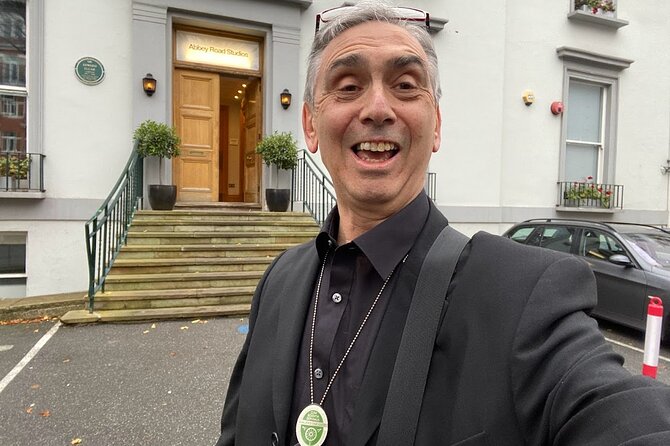 A Beatles London taxi tour and sightseeing experience - Stop 6: Soho, the Marquee Club Scene and a Hey Jude Recording Studio Stop