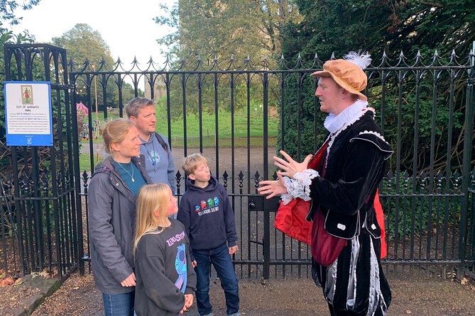 A Historical tour of Warwick with Queen Elizabeth's Secret Lover - The Roebuck Inn stop: a breather with included access