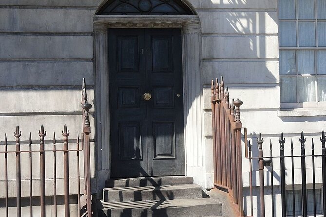 A Muggle's Guide to Harry Potter Walking Tour in London - Price and Value: What $54.97 Buys You in London Time