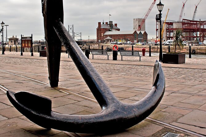 A Walk Through Time: History of Liverpool Walking Tour - Ending at the Three Graces again, you finish with the view