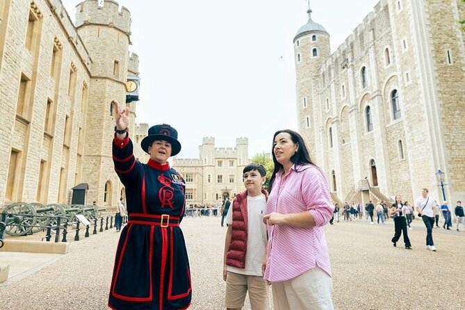 Admission Ticket to The Tower of London & Crown Jewels Exhibition - Audio, Yeoman Warders, and catching extra stories on-site
