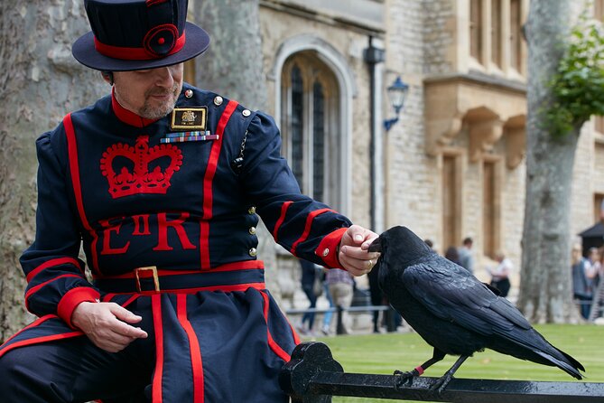 Admission Ticket to The Tower of London & Crown Jewels Exhibition - Walking plan and comfort, what to budget physically