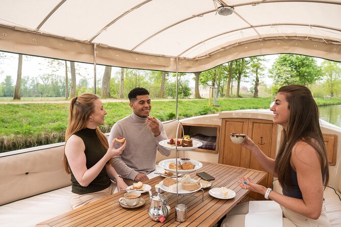 Afternoon Tea Sightseeing River Cruise in Oxford - The Folly afternoon tea on board: what you actually get