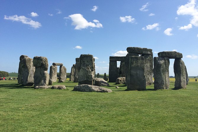 Afternoon Trip London to Stonehenge in a Private Vehicle - Key things to know before you go