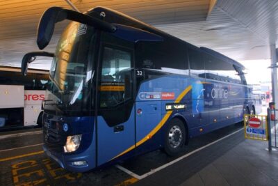 Airport Coach Service from Oxford to Gatwick