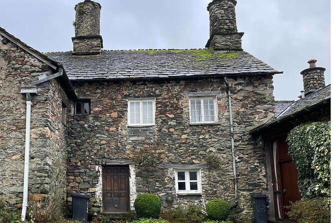 Ancient Ambleside and Waterhead Self-Guided Lake District Tour - Armitt Library and Museum for Beatrix Potter lovers