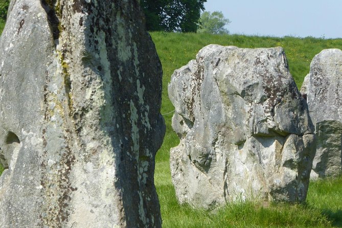 Ancient Britain Tour - Private Day Trip from Bath - Avebury Stone Circle: where you can actually experience the stones