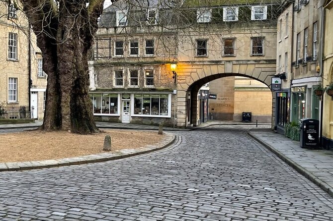 BATH: 2-Hour Bath Walking Tour of Bridgerton Filming Locations - Holburne Museum, Lady Danbury’s home address to end the walk
