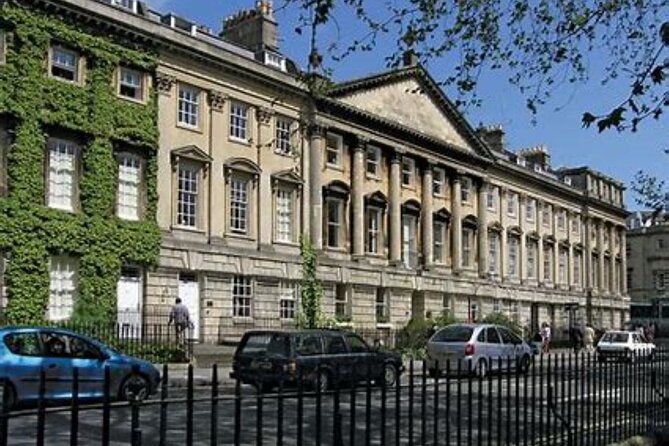 Bath: Local Pubs & Historic Sights Walking Tour (3h) - The guide makes it: James’ story style and dry wit
