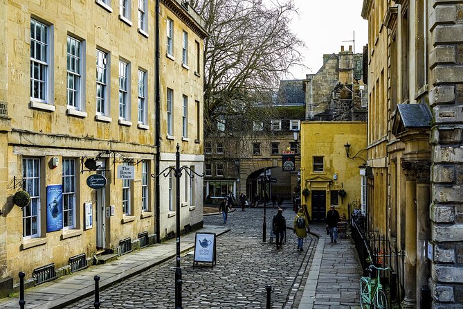Bath Private Guided Walking Tour - Where you meet, and why Bath Abbey is a smart starting point
