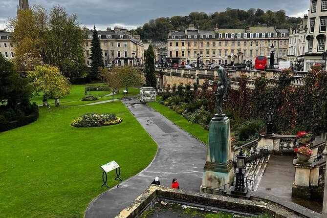 Bath Self-Guided Private Tour - The Circus and Royal Crescent: where Bath photography becomes easy