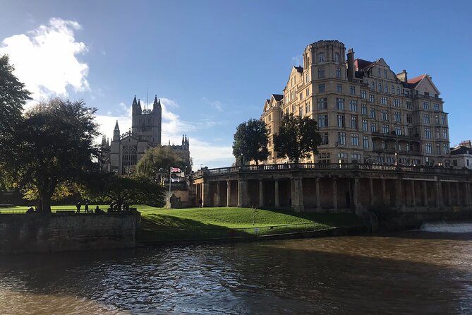 Bath Self-Guided Private Tour - Royal Victoria Park, Gay Street, Queen Square, and the city’s designed calm