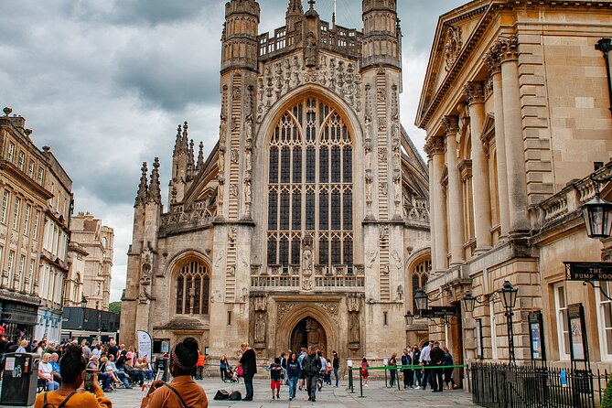 Bath Tour App, Hidden Gems Game and Big Britain Quiz (1 Day Pass) UK - Getting Started in Bath: Log In, Find Your Pins, Start When You Want