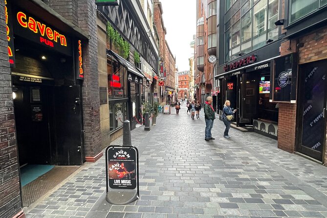 Beatles Guided Walking Tour in Liverpool - Meeting point at Central Library, and how the timing really matters