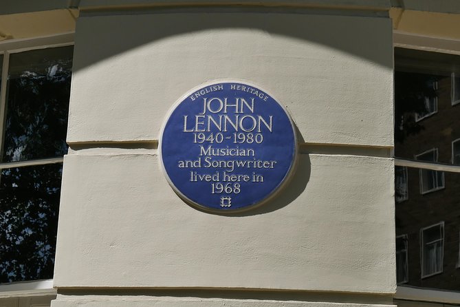 Beatles Tour of London by Private Black Taxi - Soho at the Finish: A Beatles-Story Ending Zone
