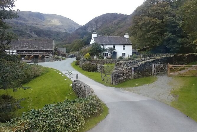 Beatrix Potter: Morning Half Day with an Expert Guide - includes entrance fees - Hawkshead and the Beatrix Potter Gallery connection