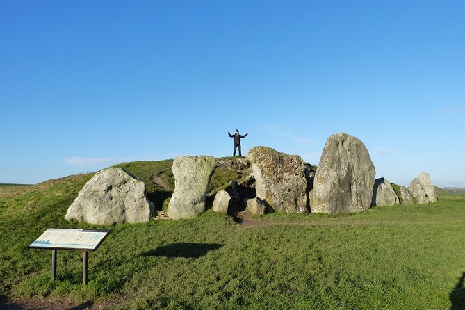 Bespoke private tours of Stonehenge and Avebury by car with local guide - Avebury Stone Circle, and how to see it without rushing