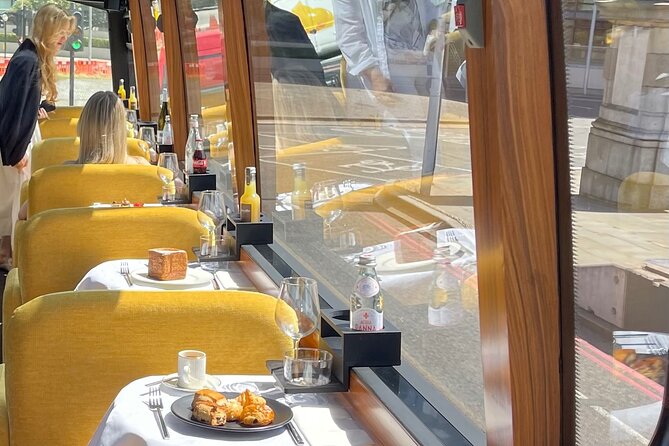 Best of London by LE GRAND - London's Luxury Bus Tour - Hyde Park and Royal Albert Hall: The Culture Meets the Classics
