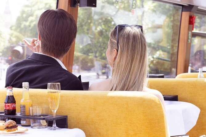 Best of London by LE GRAND - London's Luxury Bus Tour - Harrods and Apsley House: Shopping Glam, Royal-Adjacent Stately