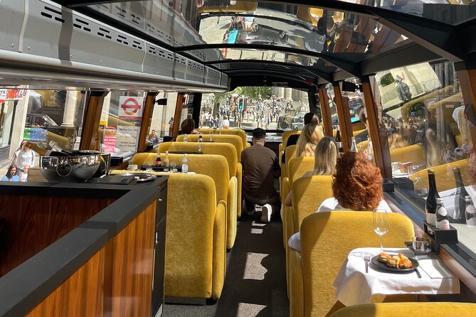 Best of London by LE GRAND - London's Luxury Bus Tour - Buckingham Palace, Westminster Abbey, and Big Ben: The Famous Core