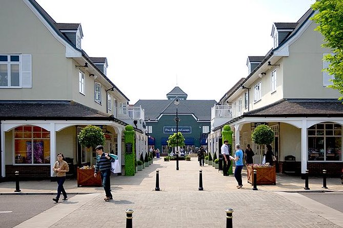 Bicester Village Private Vehicle Round Trip Service from London - Why a private transfer makes Bicester Village feel simpler