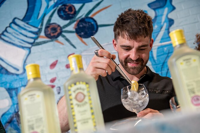 Bombay Sapphire Gin Distillery Tour and Cocktail - Practical tips that make the day smoother