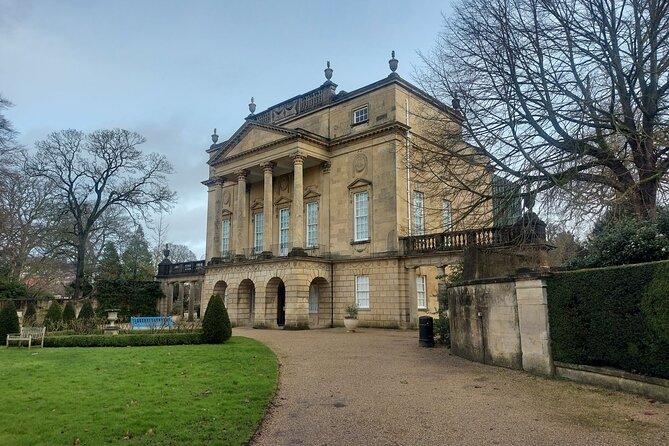 Bridgerton Film Locations - Bath - Private Walking Tour - No. 1 Royal Crescent: one of Bath’s most recognizable streets