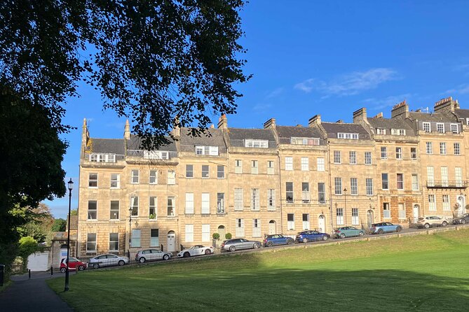 Bridgerton’s Filming Locations in Bath Audio Guide - Starting at Bath Abbey and getting the Georgian story in order