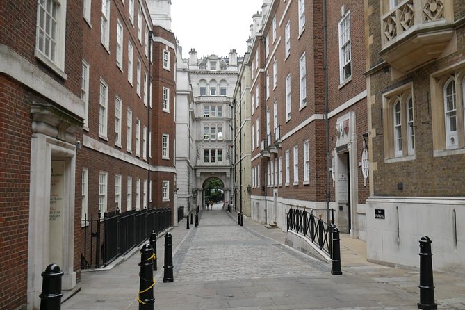 Bridget Jones Walking Tour of Locations - Middle Temple Hall: Darcy’s legal-world backdrop