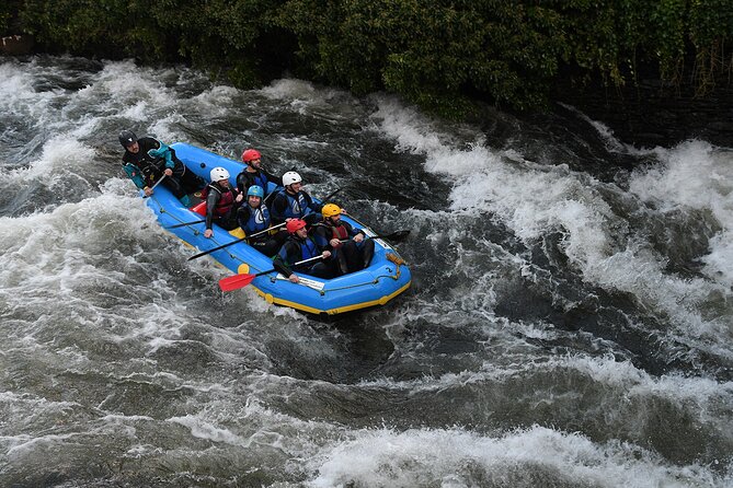 Brilliant White Water Rafting in the Lake District UK - Your guide in action, and what you’ll learn before going for it