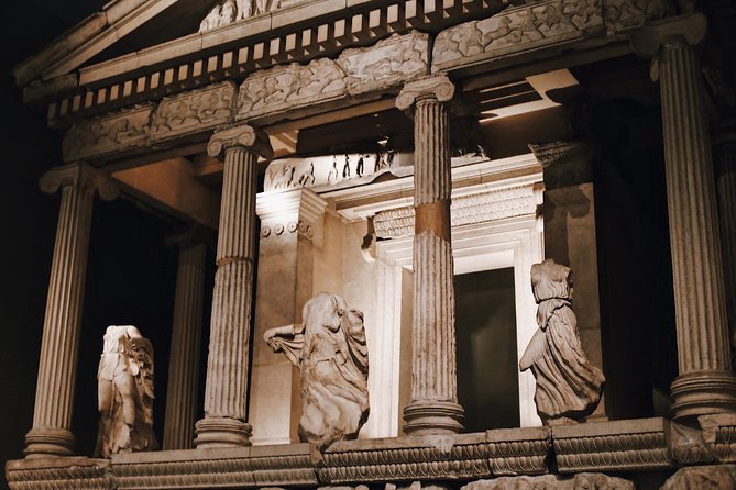 British Museum London Guided Tour Semi-Private 8ppl Max - Meeting at Great Russell Street and the Security Reality