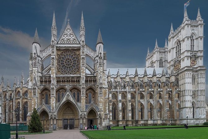 British Royalty & Westminster Abbey Tour - A Half-Day Royal Walk From The Ritz to Westminster Abbey