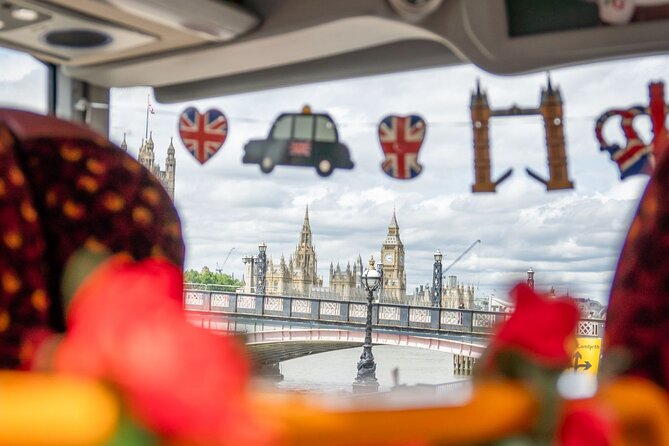 Buckingham Palace & Afternoon Tea Sightseeing Tour with PG Tips - Practical tips that make this day smoother