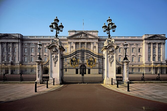 Buckingham Palace: Official State Rooms Entry Ticket - Tickets, bags, and getting there with minimal stress