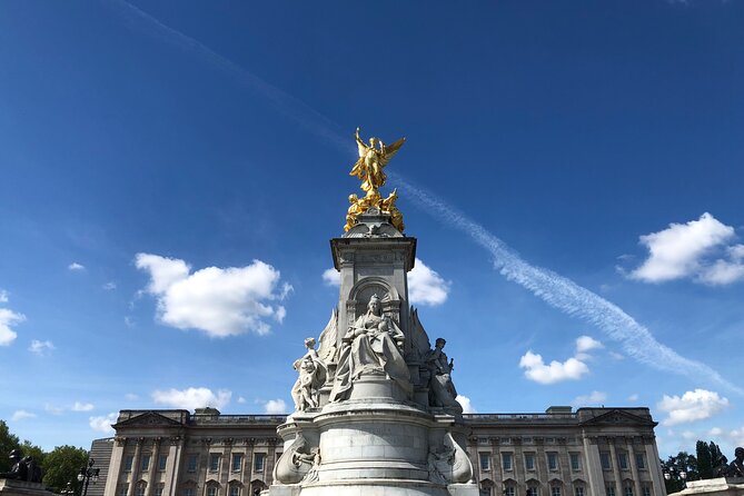 Buckingham Palace Visit & Changing of the Guard Walking Tour - Stop 4: Buckingham Palace interior with a self-guided audio tour