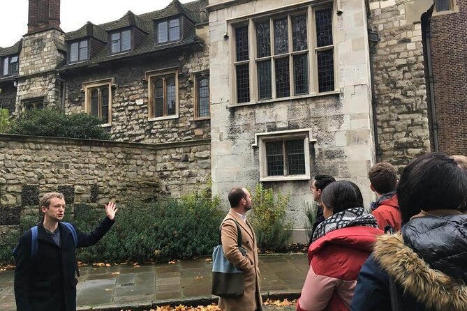 Burnings, Butchery & Black Death: A Walking Tour of London's Bloody Past - Entering London’s bloody past in a small, focused group