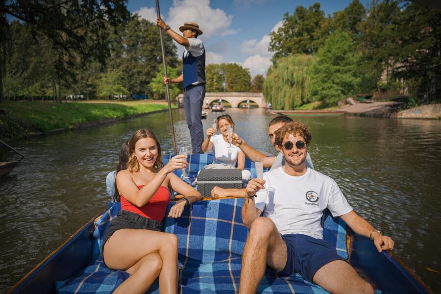 Cambridge: Guided Shared River Punting Tour - Value for money: what $109 per group gets you